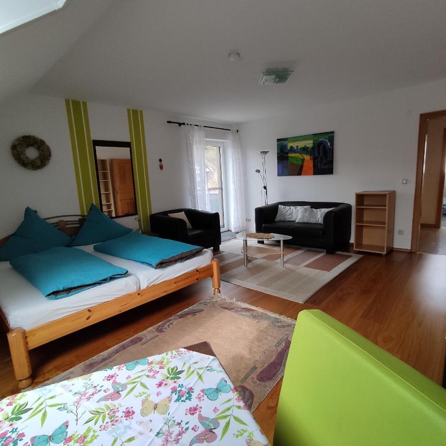 Ferienwohnung Adelhardt Eckersdorf Exterior foto